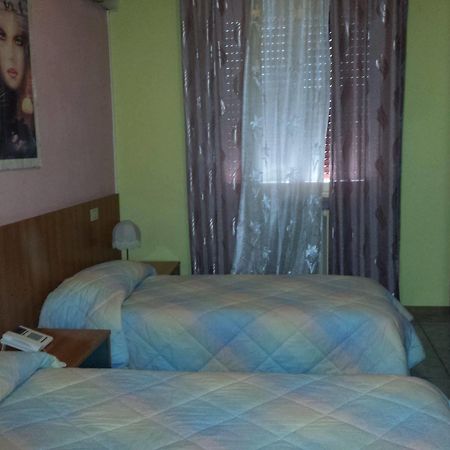 Hotel Stazione Paratico Zewnętrze zdjęcie