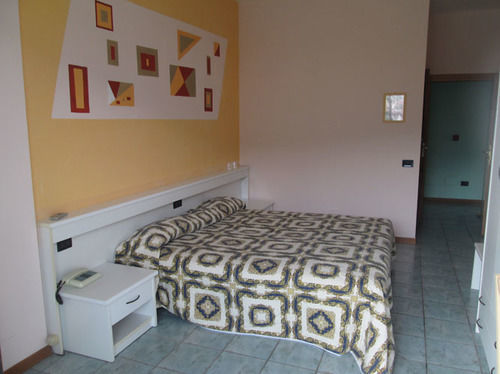 Hotel Stazione Paratico Zewnętrze zdjęcie
